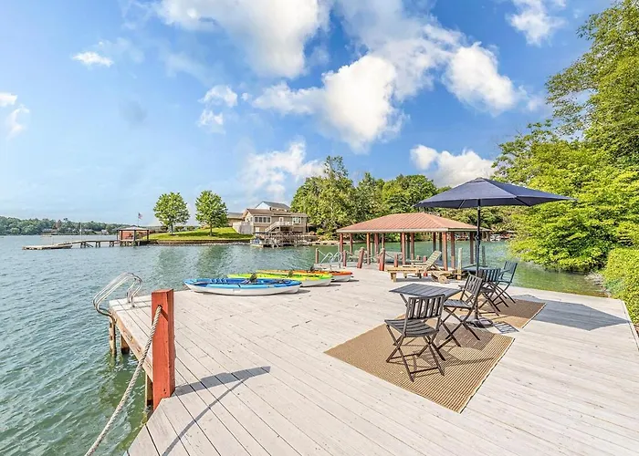 Lake Hickory Trio 1 Bedroom Pink Unit